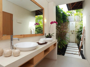 Villa Bali Asri Batubelig