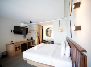 Sangthian Beach Resort