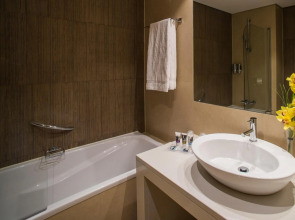 Mercure Lisboa Almada