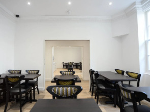 Airways Hotel London