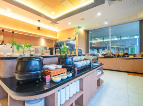 Ramada by Wyndham Phuket Deevana Patong