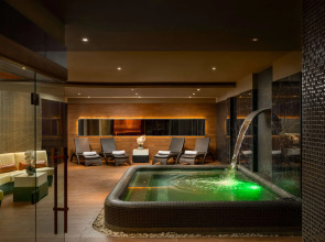 Отель Radisson Blu Leogrand