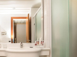 Cavallo Hotel Verona Est