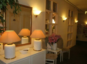 Borgmann Villa Hotel