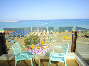 Steris Elegant Beach Hotel
