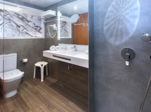 Hotel GHT Aquarium & Spa