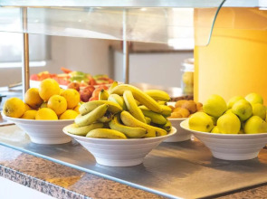 Отель Chrispy Waterpark Resort