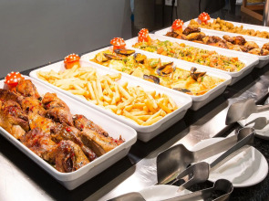 Reverence Life Hotel - Adults Only