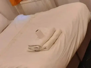 Happy Dreams Apart Hotel