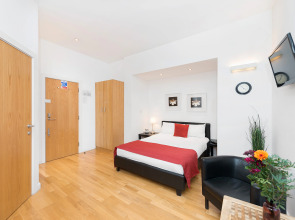 Hyde Park Executive Apartments