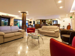 Blue Relais Maggiore