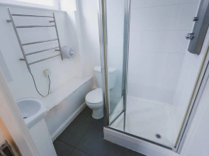 Via Limehouse - Hostel