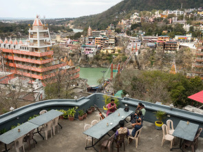 Bunk Stay Rishikesh - Hostel