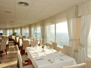 Hotel Salobreña Suites