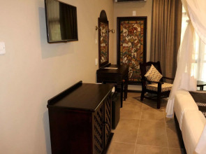 Victoria Falls Rainbow Hotel