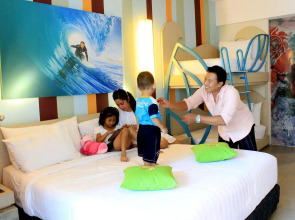 Bliss Surfer Hotel Legian