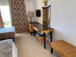 Sharm El Naga Resort and Diving Center