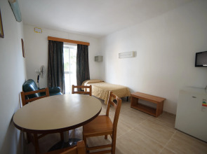 Cardor Holiday Complex