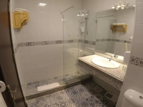 Wadi Lahmy Azur Resort