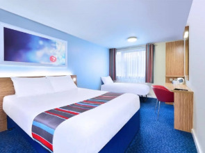Travelodge Edinburgh Central Queen Street