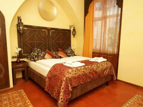 Hotel Villa Oriental & Restaurant