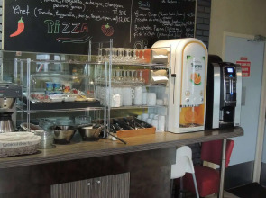 Hotel Crocus Caen Memorial