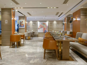 Paco Business Hotel Datang Metro Station