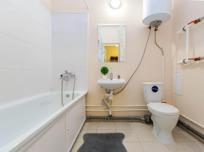 Cosmos (Космос) на улице Революции 52В