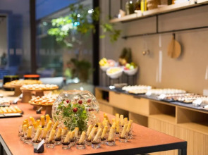 Hotel Indigo Larnaca by IHG