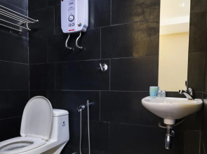 Smile Hotel Danau Kota