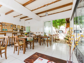 Happiness Apartments