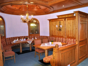 Hotel - Restaurant Kreuzberghof