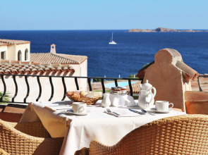 COLONNA RESORT, a Colonna Luxury Beach Hotel, Porto Cervo
