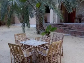 Nour El Waha Hotel