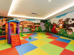 Отель The Gems Mining Pool Villas Pattaya