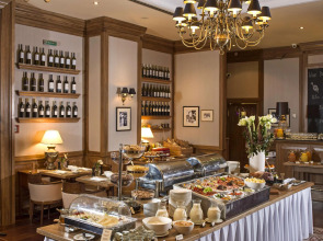 Marrol's Boutique Hotel