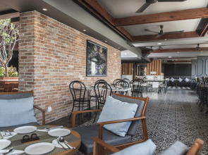 Aquarius Hotel & Urban Resort Phnom Penh