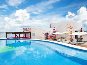 Renovated Aloft Cancun