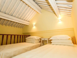 Yue Xuan Courtyard Garden International Youth Hostel