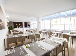 Apartamentos Vigilia Park