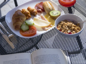 Hotel RossoVino Como