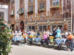 Alpenrose Traditionsgasthof Mittenwald