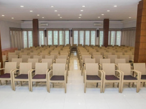 Surya Kencana Seaside Hotel