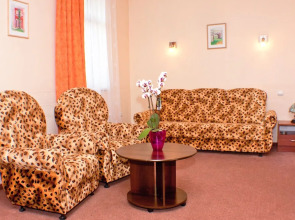 Good Stay Dinaburg Hotel