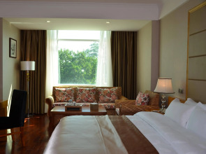 San Jiang Grand Hotel