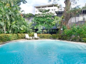 The Henry Hotel Manila