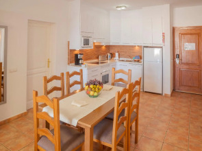 Royal Sunset Beach Club