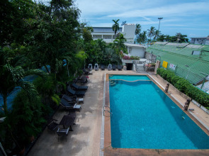 Natural Beach Hotel Pattaya