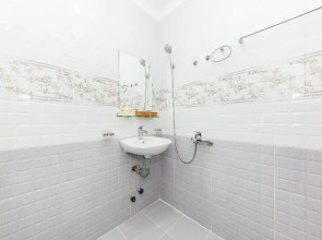 Oyo 446 The Bao Hotel