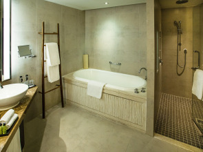 InterContinental Hanoi Westlake by IHG